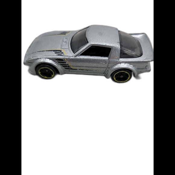 Hot Wheels Mazda RX-7 - 2011 Car 1:64 - Picture 12 of 16